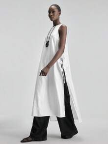 Ontre 2026SS Women's White Sleeveless Loose Blouse, Comfortable Woven Fabric, Round Neck, Modern Urban Chic Business Casual Office Wear, Elegant Wedding Guest Attire, Minimalist Luxury Feel, Versatile All-Season Essential - White - View 4