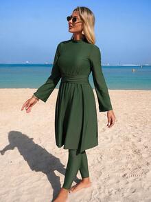 Swim Mulvari Conjunto de traje de baño de dos piezas verde nuevo para primavera/verano, con un vestido midi de cuello alto y cintura fruncida, y pantalones largos de ajuste ceñido, un conjunto burkini conservador y favorecedor para vacaciones - Verde militar - Ver 5