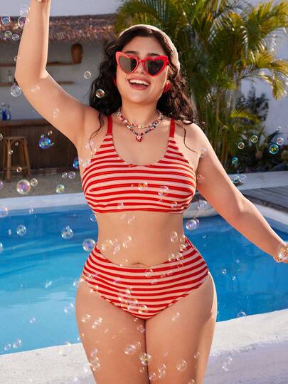 Swim Mod Bộ đồ bơi cỡ lớn gồm áo croptop hai dây và quần tam giác cạp cao, chất liệu vải kẻ sọc đỏ hồng, kiểu dáng tối giản, thanh lịch, giản dị, dễ thương, ngọt ngào, thích hợp cho kỳ nghỉ biển của phụ nữ.