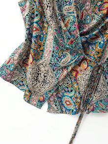 GlowEve CURVE 大码女式复古彩色腰果花V领交叉系带无袖修身衬衫，时尚休闲背心，适合工作、度假、约会等场合，百搭夏季新品 - 彩色 - 查看 5