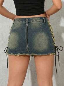 SHEIN ICON 女士侧边镂空系带毛边下摆休闲牛仔迷你裙 - 深色水洗藍 - 查看 2