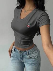 SHEIN EZwear Áo thun ngắn tay nữ cổ chữ V, ôm dáng, họa tiết thêu, thích hợp mặc hàng ngày. - Màu xám đen - Xem 4