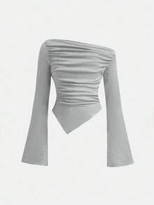 SHEIN Girlism Conjunto informal de 2 piezas para niña preadolescente: Camiseta ajustada de manga larga acampanada con pliegues en gris claro y pantalones acampanados para usar en casa, al aire libre, como atuendo de viaje en el aeropuerto, y para uso diario casual - Gris Claro - Ver 4