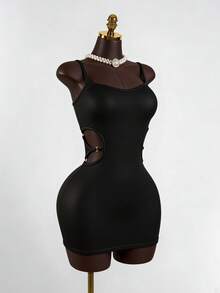 SaltGleam SaltGleam Y2K性感镂空露脐吊带连衣裙，夏季无袖紧身露背迷你裙（黑色） - 黑色 - 查看 5