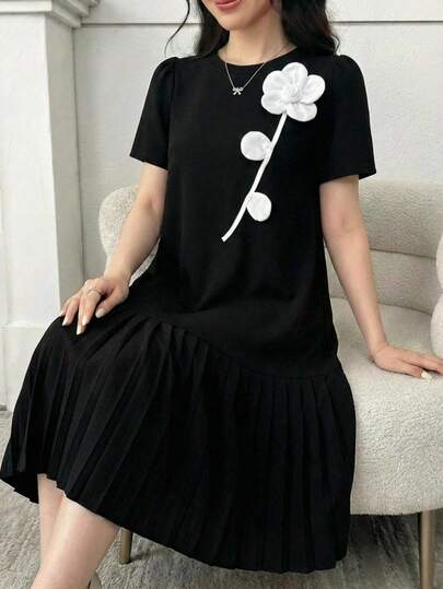 SHEIN Kids Teen Girls Dresses Holiday,Summer,Travel Dresses Loose Fit Black Short Sleeve Mid-Length Patchwork Pleated Mesh Floral Round Neck Dress, Suitable For Outings, School, Parties, Spring/Summer, Birthday Short Sleeve Dress Teen Summer Black Dress Girls Black Dress Pleated Skirt Set Black And White Dress Girls Dress Black Summer Black Dress For A Girl 15 Years Old Girls Black And White Rib Shirt And Long Black Rib Skirt For 16y