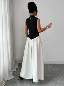 Elenzga A Long, Elegant Knitted Summer Dress For Women - Black - View 2