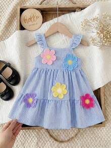 SHEIN 女婴方领荷叶边条纹休闲褶皱连衣裙 - 藍白色 - 查看 12