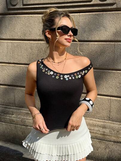 MainGRL Women's Button Design Black Knit Slim Fit Asymmetrical Shoulder T-Shirt Summer Summer Casual Top  Y2K Tops Special Neckline Design