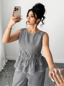 Elenzga 大码女式3D立体花卉装饰条纹圆领无袖上衣搭配阔腿裤休闲通勤套装 - 黑與白 - 查看 3