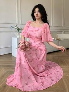 Celisse Damklänning med fyrkantig halsringning, rynkad midja och smal passform, tryckt - Rosa - Visa 5