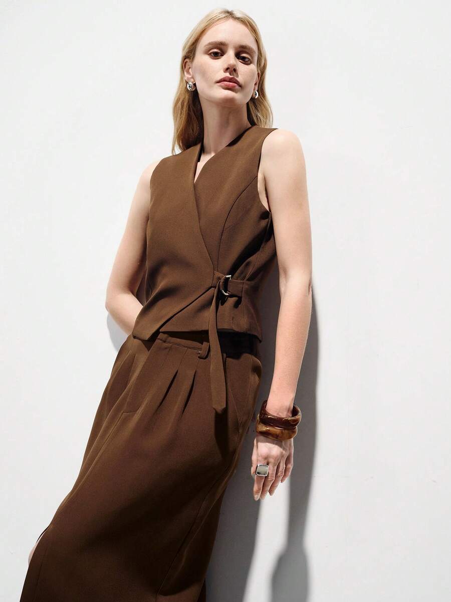 Aveloria Modichic 焦糖棕色极简都市风束腰裹身无袖背心+直筒长裙套装，不对称翻领简约休闲通勤百搭背心套装 - 咖啡棕 - 查看 1