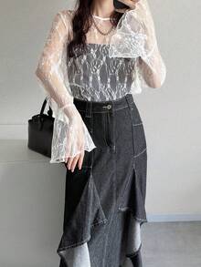 FRIFUL 女款圓領蕾絲布料修身喇叭袖純色休閒長袖T恤 - 白色 - 查看 5