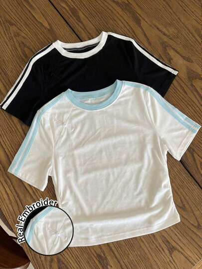 Comfortcana 2026 Spring/Summer Women's Short-Style New Chinese Style Button Decorated Short Sleeve T-Shirt, Suitable For Match Day, Sports, Casual 2-Piece Set; New Chinese Style Women's Snap Button Contrast Color Sports Jersey, World Cup Match Outfit, Sports Fan Merchandise, Sports Jersey