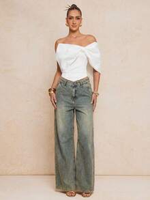 Lumalex Áo croptop nữ màu trắng không dây, ôm eo, thiết kế nơ lớn kiểu cổ điển, phong cách lãng mạn và thanh lịch cho mùa Xuân/Hè, thích hợp cho các bữa tiệc. Áo có phần thân trên mềm mại, phần eo kiểu corset, ôm sát cơ thể và tạo dáng thanh lịch nữ tính. Thích hợp cho mùa Xuân/Hè, phong cách lãng mạn thanh lịch. - trắng - Xem 2