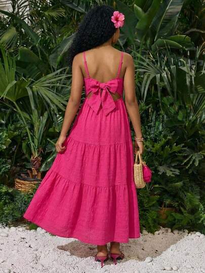 SHEIN 少女粉玫瑰色纯色休闲度假春夏无袖荷叶边蝴蝶结连衣裙，适合海滩、午餐、音乐节等场合。