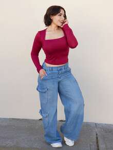 Lupita Cardoza 女式夏季简约 Y2K 基本款日常休闲辣妹弹力舒适灰色紧身方领长袖 T 恤 - 酒紅色 - 查看 4