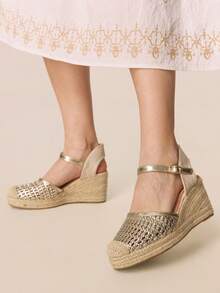 Styleloop Sapatos de Plataforma de Cor Sólida Minimalista, Clássicos, Confortáveis e Casuais, Adequados para Looks de Férias e Essenciais de Viagem - Dourado - Visão 9