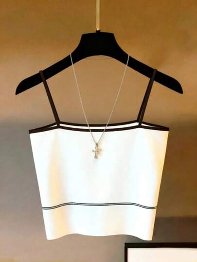 Franclia Women's Vests Can Be Worn As Outerwear. A White Strapless Camisole Top With Black Trim. Suitable For Summer Wear, Women's Spring Wear, Women's Casual Tops, Summer Holiday Wear, Women's Beach Wear, Y2K Style Tops, White Tops, Formal Tops, Beach Vacation Wear, Cute And Elegant Lingerie, Suitable For Autumn/Autumn Women's Clothing, Winter Wear, Tops For National Day And New Year Outings, Elegant And Stylish Everyday Commuting Wear, Office Casual Wear, Versatile And Sophisticated, Urban Style, Teacher's Professional Attire.Graduation Season Attire, Fashionable Casual Commuter Wear, Business Office Wear, Versatile And Stylish Everyday Casual Wear, Urban Teacher's Professional Attire