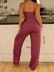 Lowkey Lull Conjunto de pijama informal de estilo Y2K para mujer con tirantes de espagueti, volantes y tela de seda suave y cómoda con estiramiento - Burdeos - Ver 3