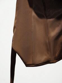 Aveloria Modichic 焦糖棕色极简都市风束腰裹身无袖背心+直筒长裙套装，不对称翻领简约休闲通勤百搭背心套装 - 咖啡棕 - 查看 8