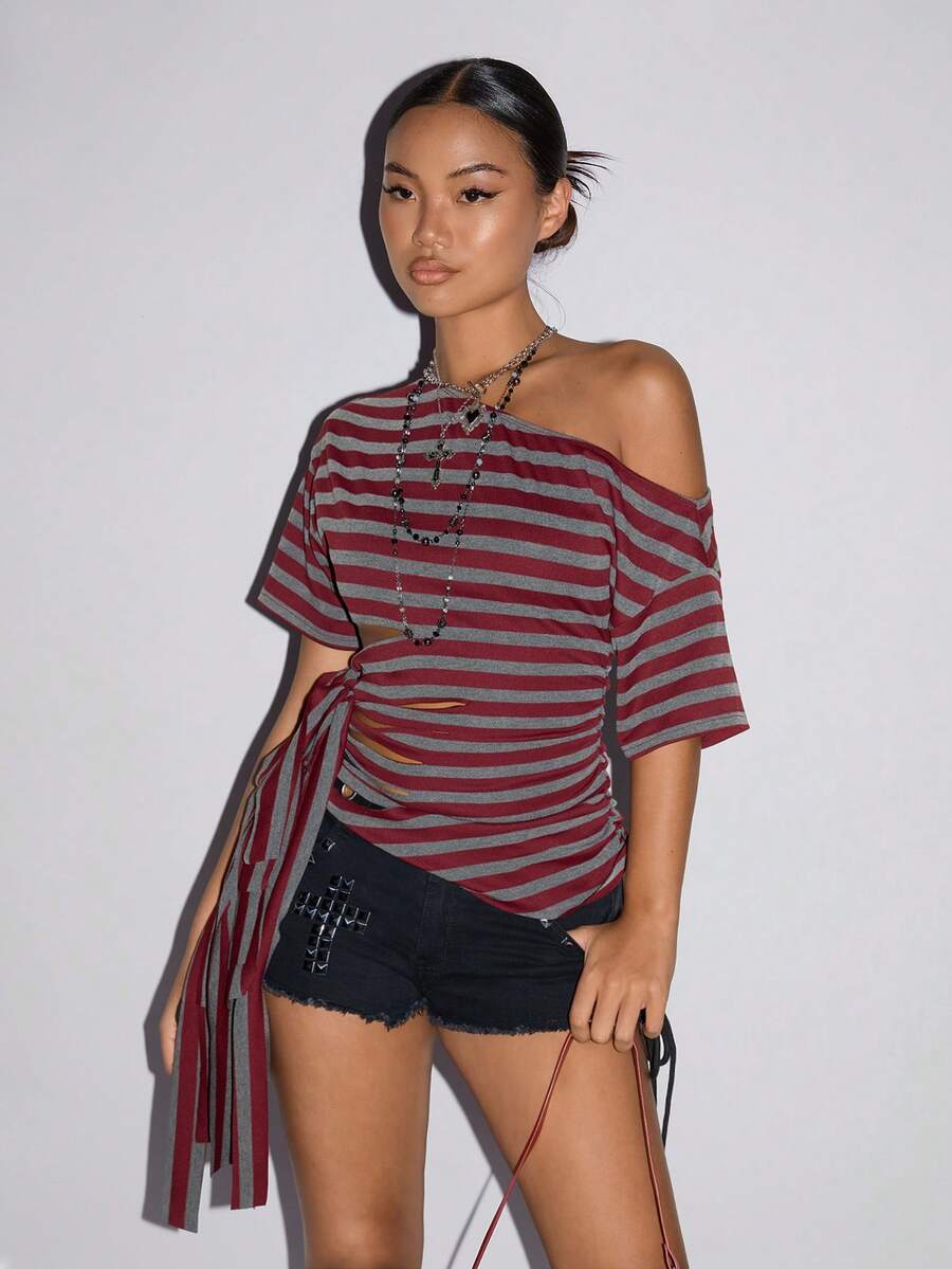 SHEIN ICON Y2k 女款哥特风 Coachella 音乐节俱乐部嬉皮辣妹中国风红黑条纹不对称肩短袖侧扭结时尚上衣，夏季 - 彩色 - 查看 1