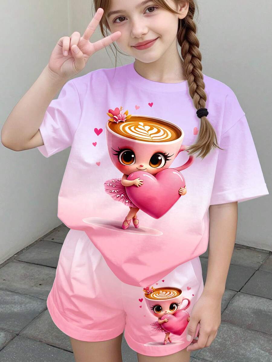 茶杯女孩、茶杯芭蕾舞女孩、卡布奇诺守护者、茶杯头冒险、复古可爱粉色蝴蝶结爱心温柔卡通人物印花、经典山海图案、少女休闲简约短袖短裤两件套，适合夏季穿着、可爱夏季童装、夏季外出服、韩版风格、返校季、轻松舒适又时尚的儿童服装、春夏休闲装、婴幼儿印花上衣、夏季新款、春夏时尚 - 彩色 - 查看 1