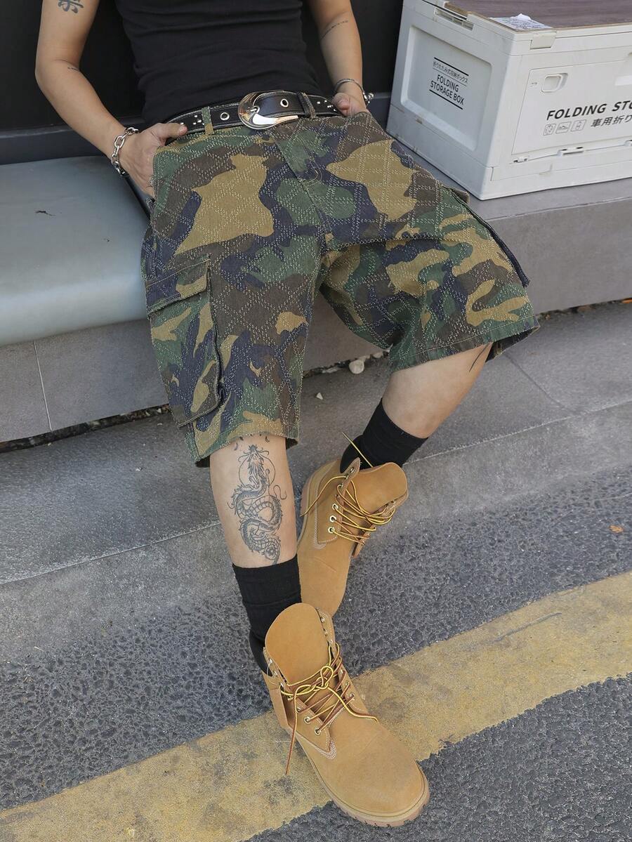 Manfinity EMRG 男士夏季迷彩菱形钩编工装牛仔短裤，宽松阔腿 - 軍綠色 - 查看 1