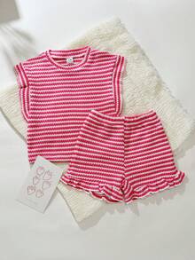 SHEIN Playful Pals 2件套女婴0-3岁春夏休闲日常度假针织黑白条纹荷叶袖圆领T恤和短裤套装 - 玫紅色 - 查看 1