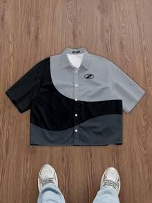 Manfinity ZONE917 Box-Cut Cropped Faux Patchwork Black & Gray Contrast Icon Print Shorts Set, Loose Fit Sweatshirt, Gift For Friends - Multicolor - View 1