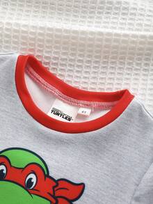 TEENAGE MUTANT NINJA TURTLES | SHEIN Bộ đồ mặc nhà thoải mái cho bé trai, gồm áo và quần ngắn tay cổ tròn in chữ hoạt hình. - Xám - Xem 3