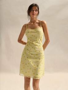 Easelle 女士波点水果印花时尚吊带连衣裙 - 鵝黃色 - 查看 5