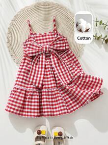 Cozy Pixies Vestido de Suspensório com Laço Xadrez Vermelho Clássico para Bebê Menina, Vestidos Versáteis e Confortáveis para Bebê Menina no Verão, Vestido de Laço de Cereja para Bebê Menina, Vestido Fofo para Bebê Menina, Vestido Xadrez de Algodão para Bebê Menina, Vestido de Verão para Bebê Menina - Vermelho - Visão 3
