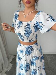 Elenzga Bộ đồ 2 món dành cho nữ mùa xuân/hè: Áo crop top cổ vuông tay bèo in hoa và chân váy chữ A cạp cao. - Xanh và trắng - Xem 3