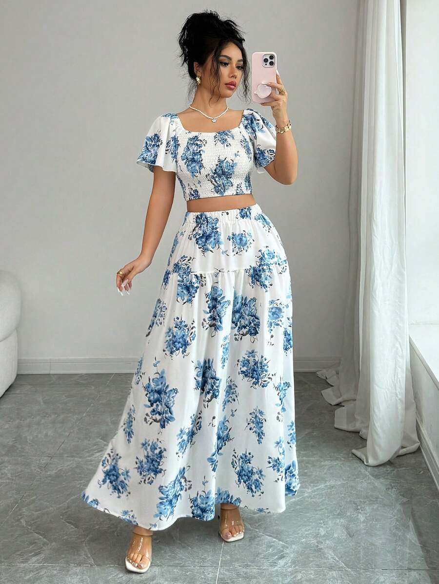Elenzga Bộ đồ 2 món dành cho nữ mùa xuân/hè: Áo crop top cổ vuông tay bèo in hoa và chân váy chữ A cạp cao. - Xanh và trắng - Xem 1