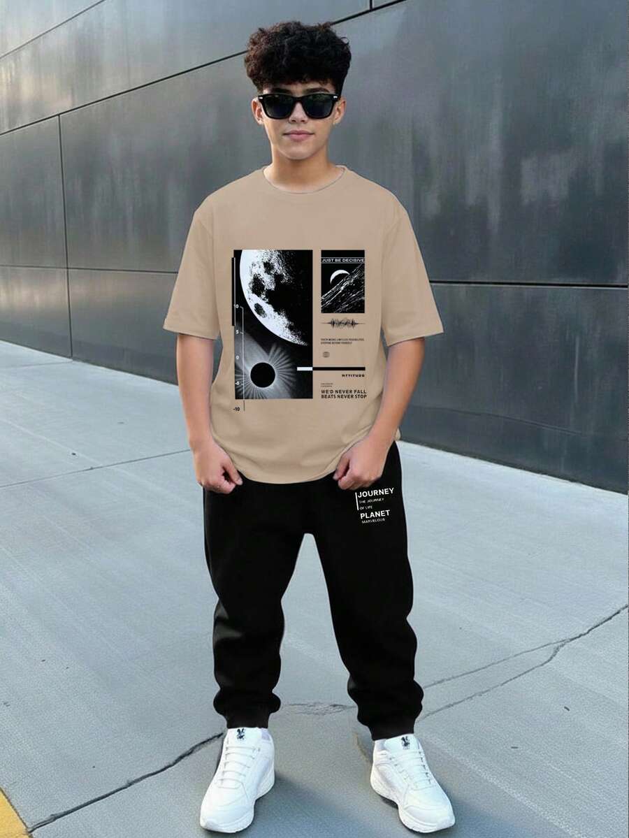 SHEIN Tween Boy New Arrival Casual Minimalist Y2K Astronaut,Sporty Colorblock Short Sleeve&Pants 2-Piece Set,Suitable For Spring/Summer Everyday Wear - Multicolor - View 1