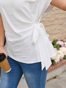 SHEIN Clasi Áo kiểu nữ cỡ lớn màu trơn cổ tròn tay cánh dơi ngắn buộc dây bên hông - trắng - Xem 7