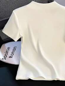 Resyla V领短袖T恤，修身剪裁，露脐上衣 - 白色 - 查看 5