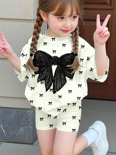 SHEIN Cute Ballet Style Mini Bow Print, Black Elegant Delicate Bow Print Pattern, Chic Young Girl Casual Minimalist Short Sleeve T-Shirt And Shorts 2-Piece Set, Suitable For Summer