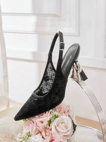 CUCCOO HITCHD 女士尖头蕾丝刺绣高跟鞋，优雅浪漫白色女士浅口鞋，新娘婚礼场合高跟鞋 - 黑與白 - 查看 6