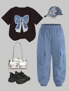 SHEIN Bộ 2 món dành cho nữ tuổi teen, thời trang thường ngày, áo thun ngắn tay và quần cargo, thiết kế nơ, áo thun cổ tròn thoải mái kết hợp với quần legging, thích hợp cho hoạt động ngoài trời, thường ngày, dạo phố, đi học, dự tiệc, làm quà tặng. - Nhiều màu - Xem 2