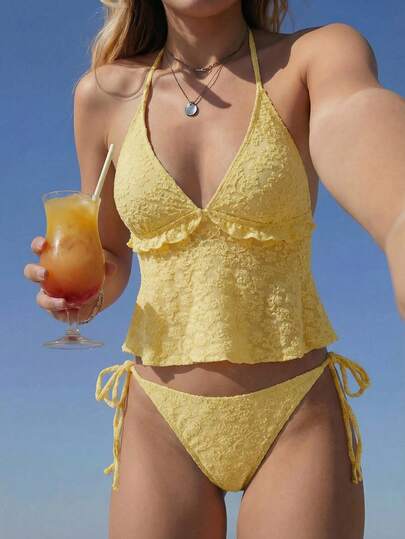 Swim Mod Conjunto de Camiseta e Maiô Bikini com Estampa Floral Amarela, Especial para Praia, Primavera/Verão 2022