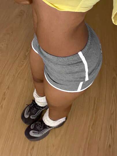 StreetHx 街头风女装灰白拼接针织面料修身性感超短裤，春夏款