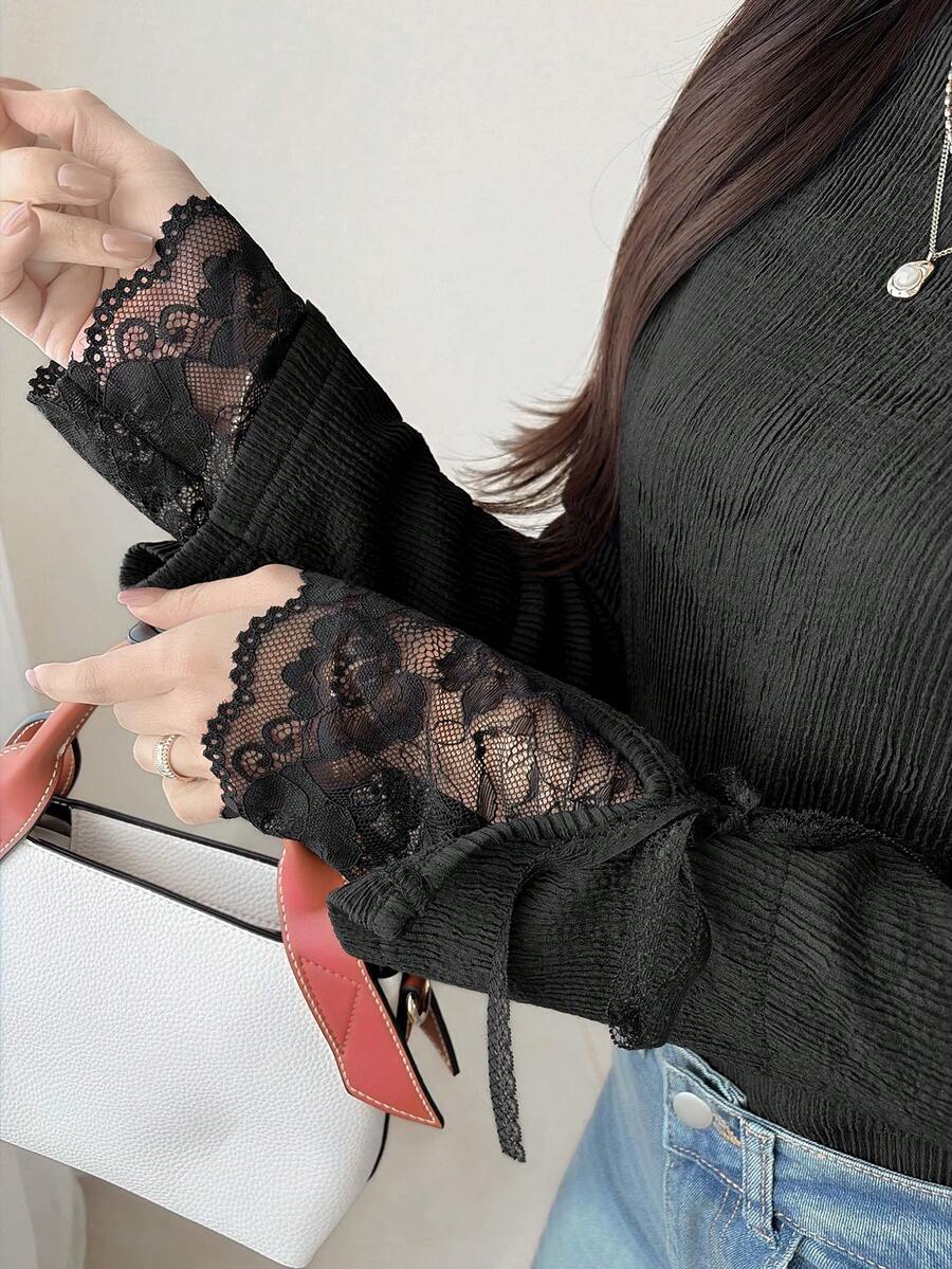 FRIFUL 女款純色高領長袖紋理布料蕾絲拼接修身休閒百搭T恤,秋冬校園風 - 黑色 - 查看 1