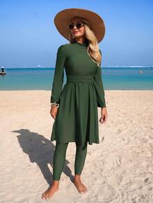 Swim Mulvari Conjunto de traje de baño de dos piezas verde nuevo para primavera/verano, con un vestido midi de cuello alto y cintura fruncida, y pantalones largos de ajuste ceñido, un conjunto burkini conservador y favorecedor para vacaciones - Verde militar - Ver 3