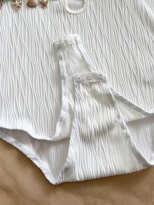 Soleia Nouveau body sexy à encolure en V avec décoration d'étoile de mer en métal, bretelles à lacets. Accessoires en métal, décoration de coquillage. Parfait pour les vacances à la plage, style bohème, boho, vacances, vintage, plage, croisière - Blanc - Voir 7