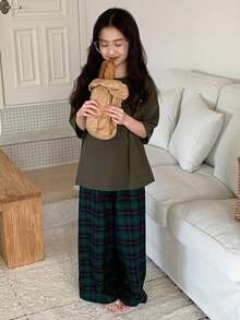 Dazy Kids 少女字母印花圆领短袖上衣和格子阔腿裤休闲家居服睡衣套装（夏季款） - 軍綠色 - 查看 4