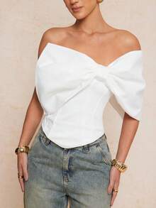 Lumalex Áo croptop nữ màu trắng không dây, ôm eo, thiết kế nơ lớn kiểu cổ điển, phong cách lãng mạn và thanh lịch cho mùa Xuân/Hè, thích hợp cho các bữa tiệc. Áo có phần thân trên mềm mại, phần eo kiểu corset, ôm sát cơ thể và tạo dáng thanh lịch nữ tính. Thích hợp cho mùa Xuân/Hè, phong cách lãng mạn thanh lịch. - trắng - Xem 3