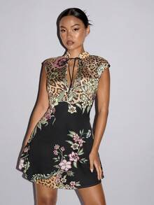 SHEIN ICON 女士夏季中国风假日度假派对科切拉音乐会俱乐部时尚豹纹印花迷你连衣裙，夏季 - 彩色 - 查看 9
