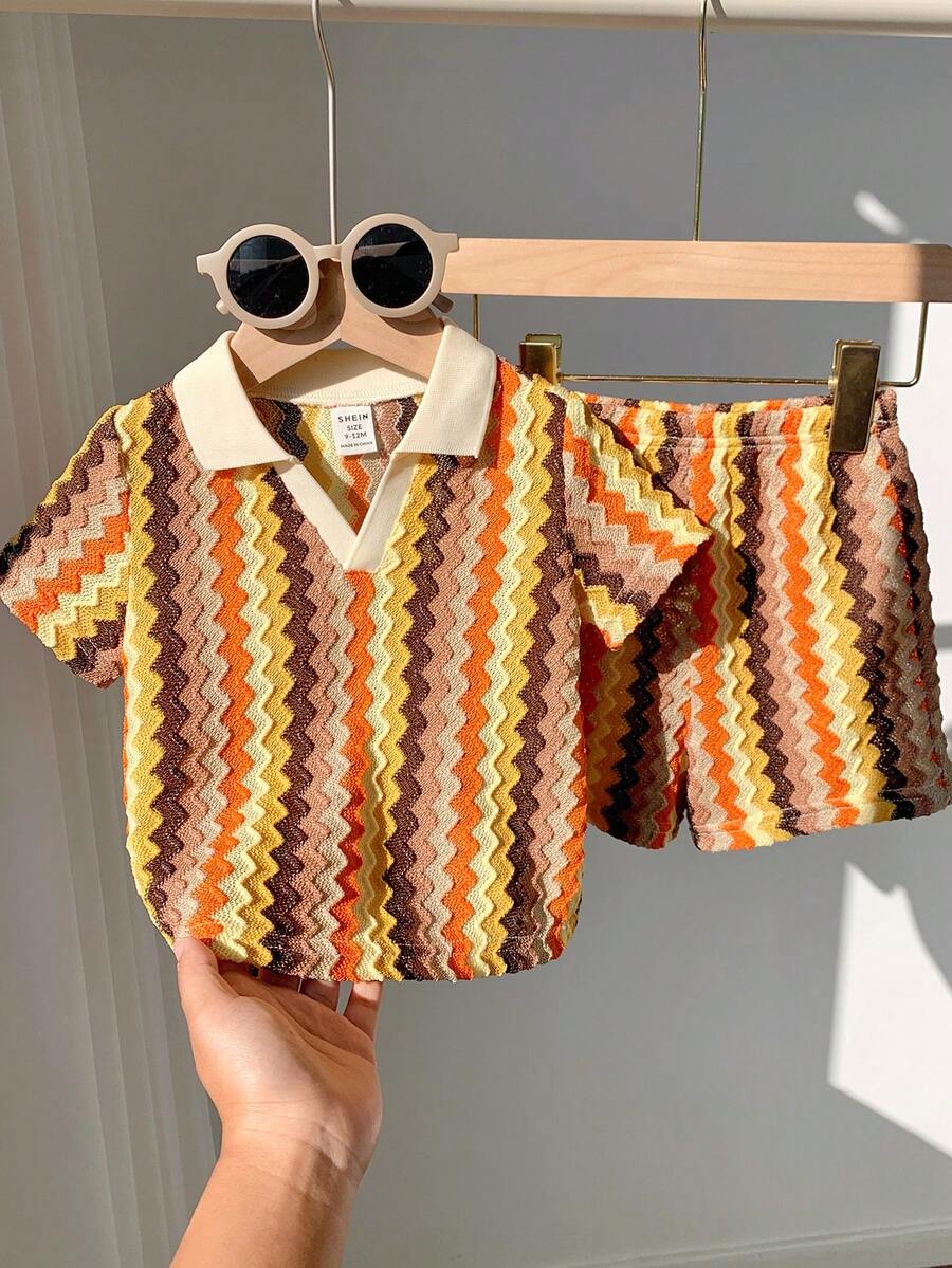 SHEIN 两件套男女宝宝休闲可爱度假条纹短袖polo衫和短裤套装,适合生日派对、锐舞派对、晚宴、演出、婚礼、迎婴派对、洗礼、一周岁生日庆祝、婚礼宾客、迎婴派对洗礼服装 - 彩色 - 查看 1