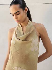 KSTM 女士花卉图案露背无袖中长连衣裙，流苏细节，不对称垂领设计，完美适合晚宴派对场合。 - 綠色 - 查看 6